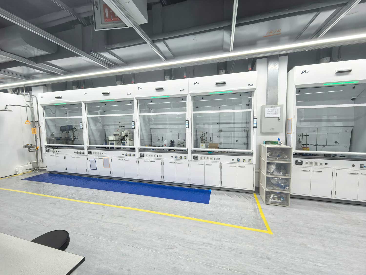 盛虹(上海)新材料研究院